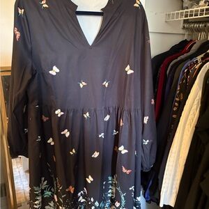 Elegant Black Butterfly Print Dress